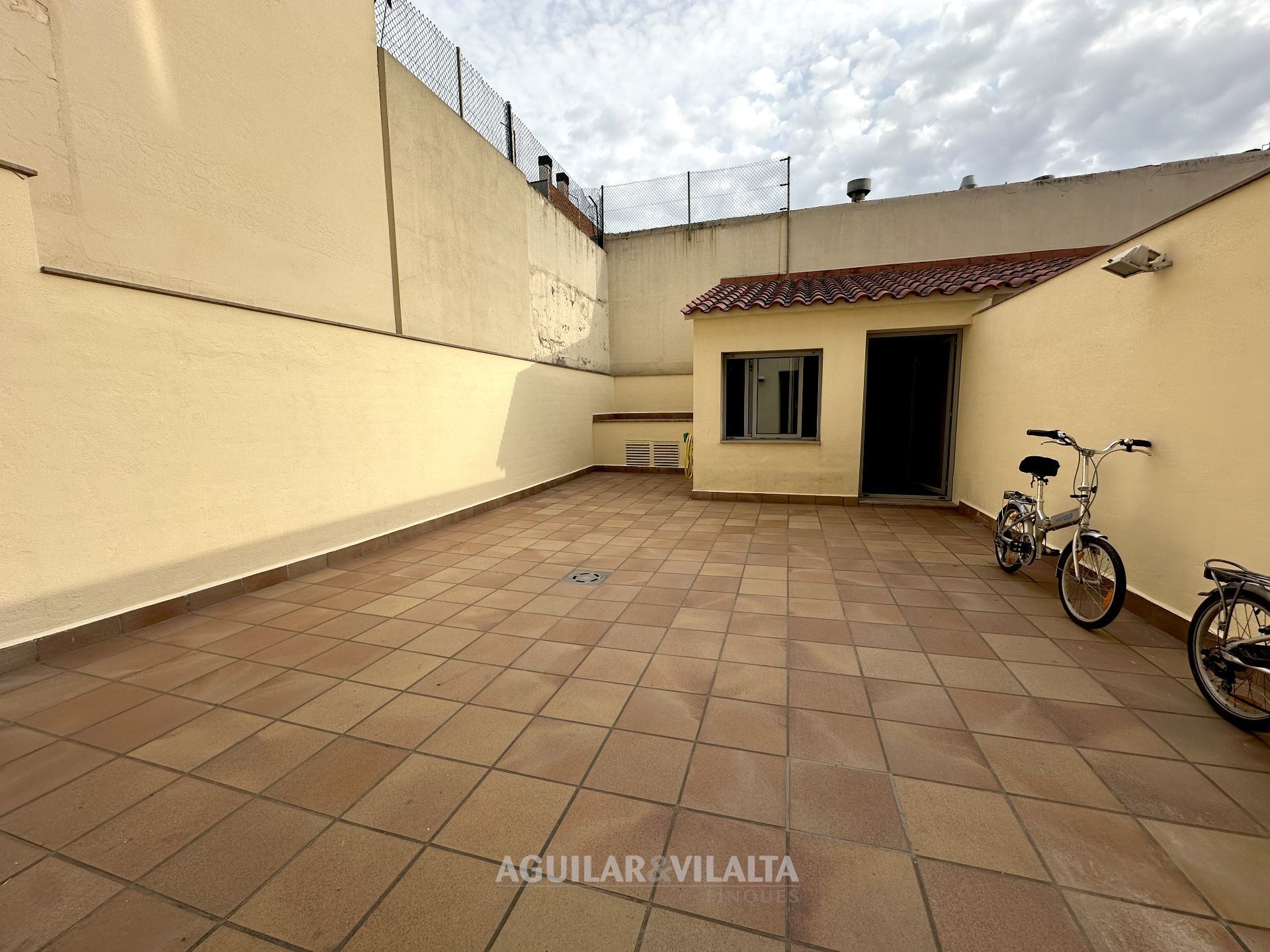 Terrassa de Pis en venda en Granollers amb Aire condicionat, Calefacció i Terrassa