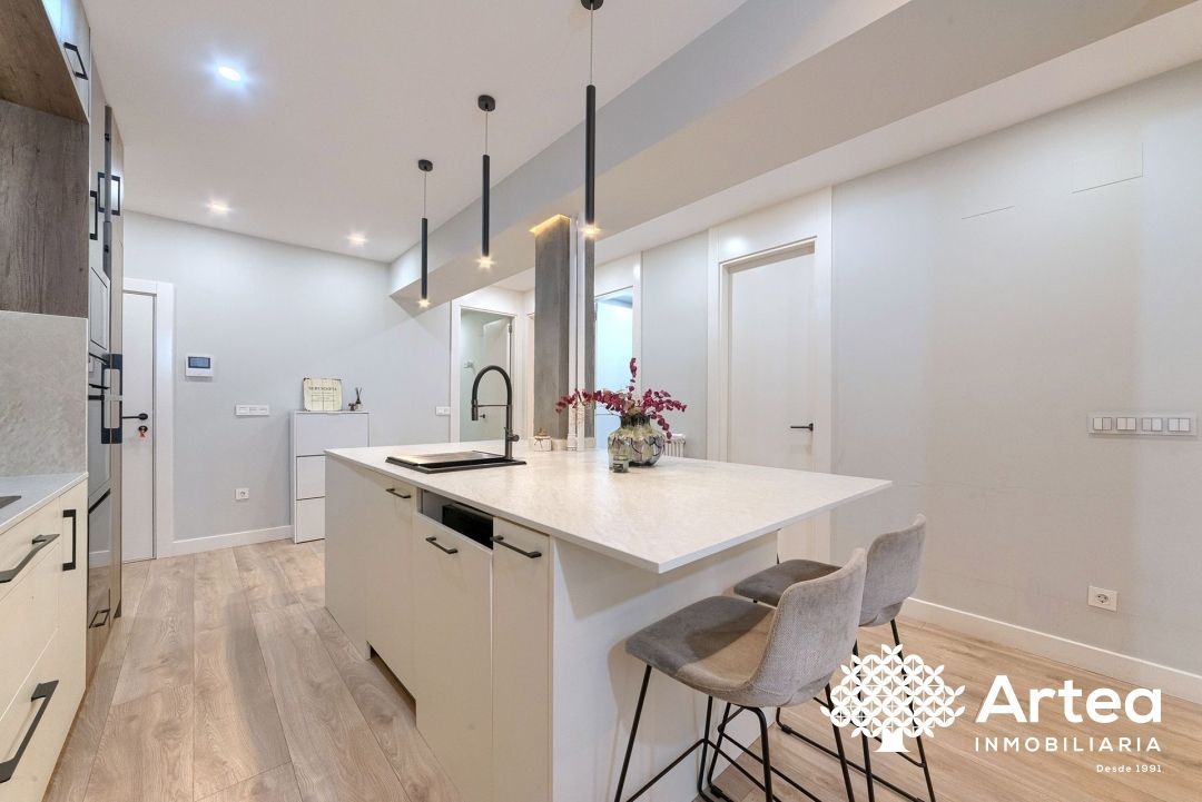 Kitchen of Flat for sale in Bilbao   with Heating and Terrace