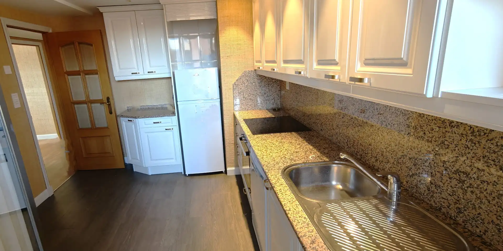 Kitchen of Attic for rent in Zaragoza  with Air Conditioner, Heating and Parquet flooring