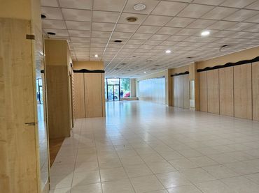 Local comercial en alquiler en Centro Urbano