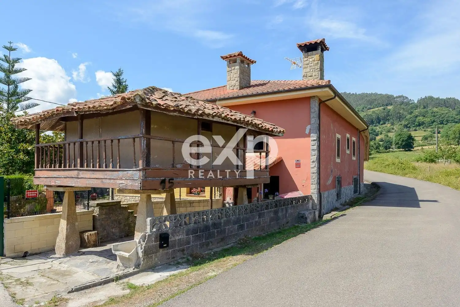 Exterior view of Houses for sale in Villaviciosa  with Heating, Private garden and Terrace
