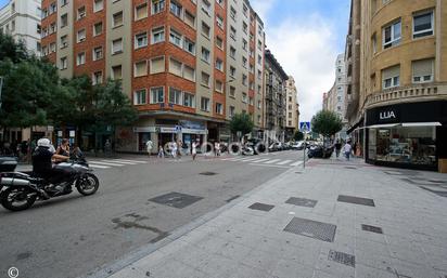 Vista exterior de Pis en venda en Santander amb Calefacció