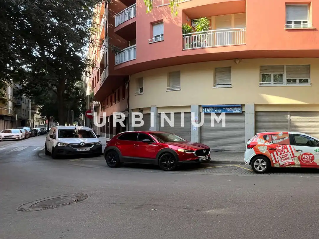 Local comercial en venda a Carrer d'en Narcís Monturiol, imagen 9