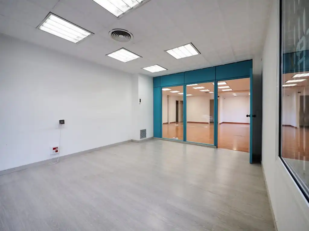 Commercial properties for sale in Igualada