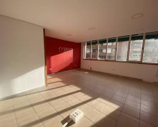 Premises to rent in Cornellà de Llobregat  with Air Conditioner