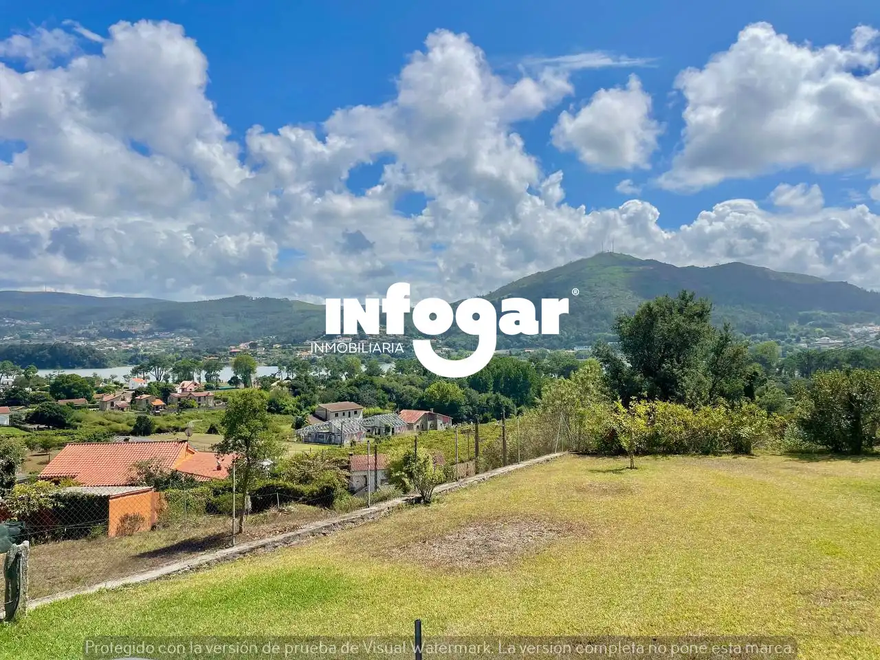 Houses for sale in O Rosal    with Heating, Private garden and Terrace