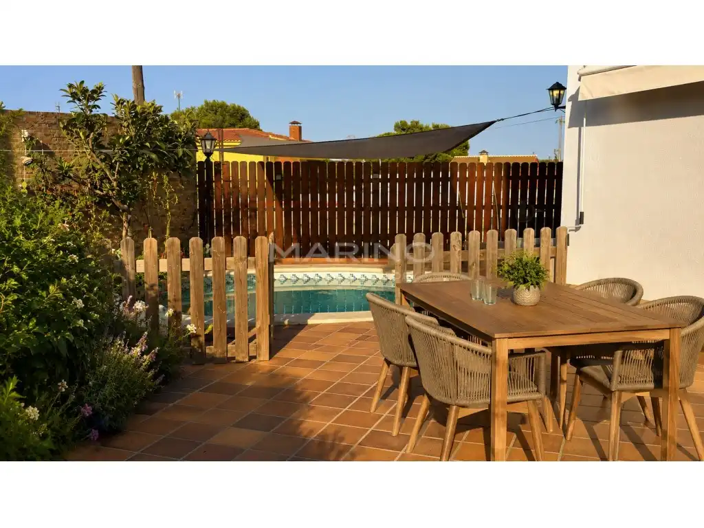 Garden of Detached homes for sale in Premià de Dalt  with Swimming Pool and Balcony