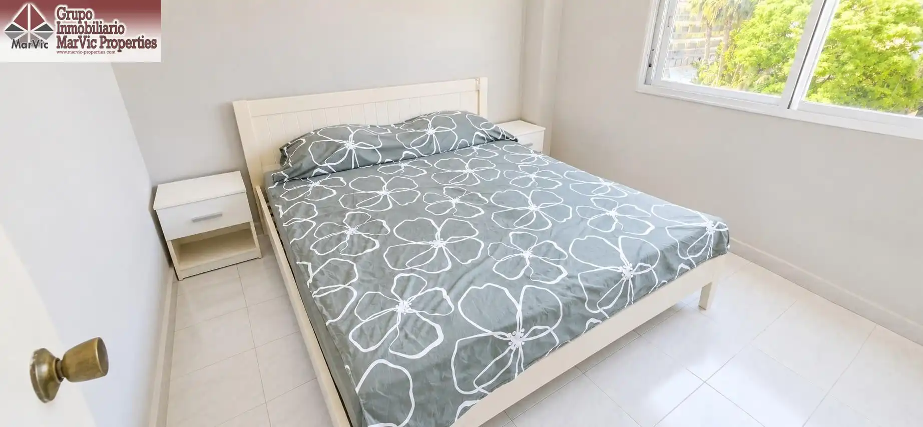 Bedroom of Flat for sale in Benidorm  with Community pool