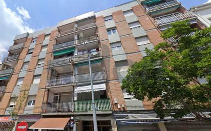 Vista exterior de Pis en venda en Salt amb Traster