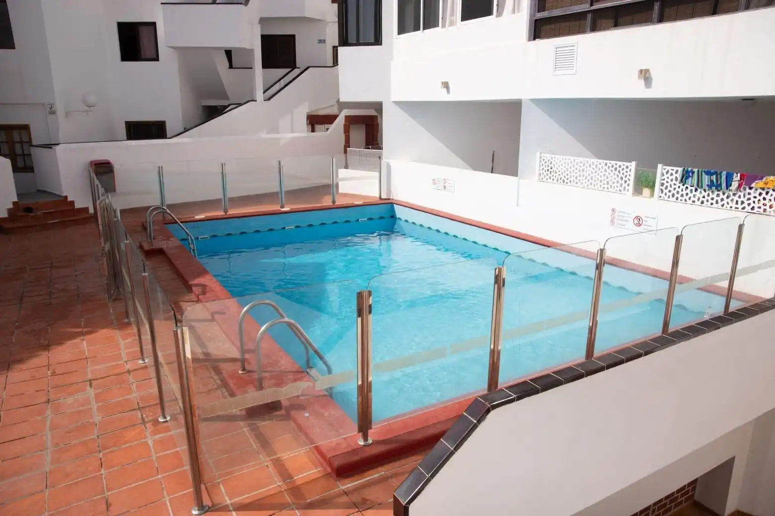 Apartamento con piscina en alquiler en Calle Montañita