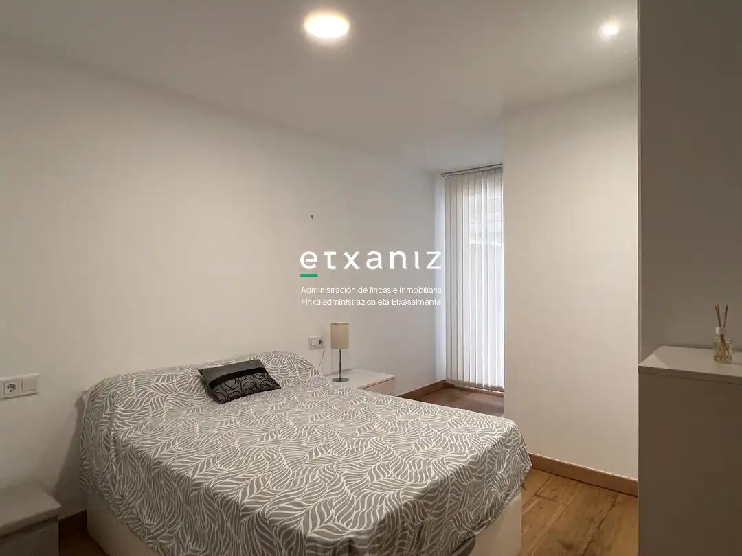 Bedroom of Flat for rent in Donostia - San Sebastián   with Heating, Terrace and Oven