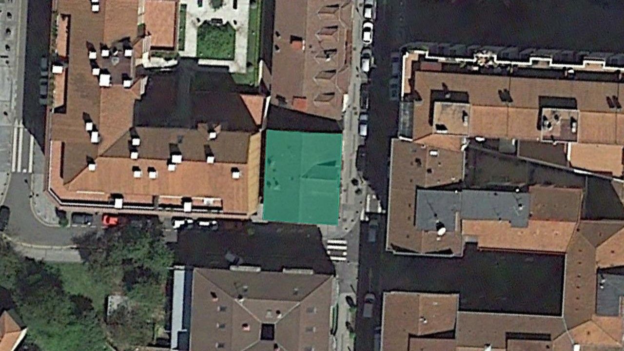 Terreno en venta en C/ Luis Urrengotxea, Amorebieta-Etxano