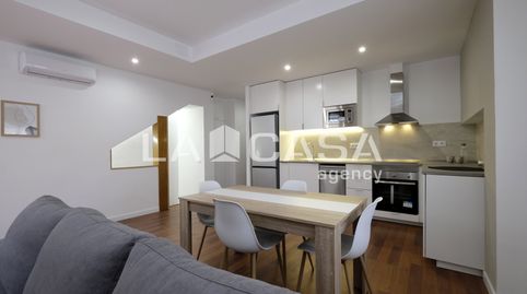 Foto 2 de Dúplex en venta en Carrer de Castellbisbal, La Teixonera, Barcelona Capital