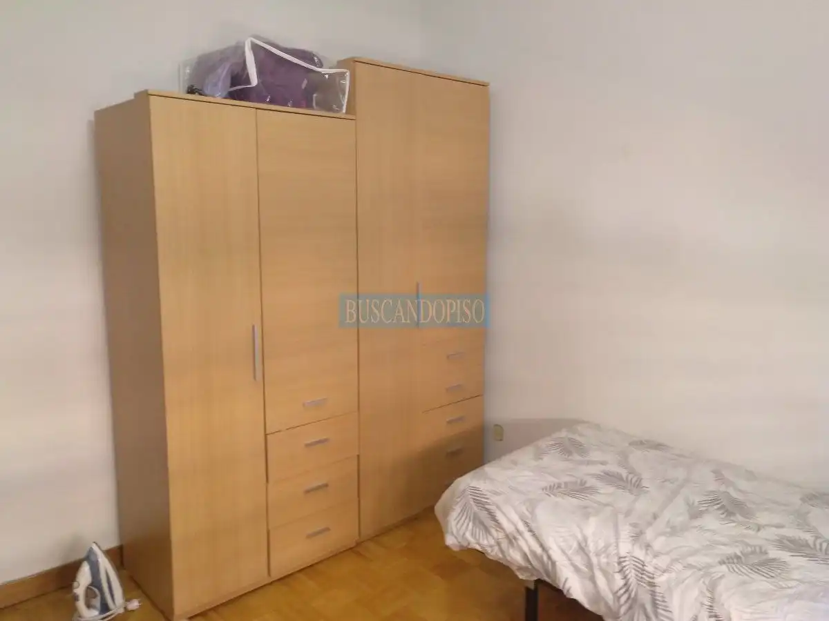 Bedroom of Flat for rent in  Logroño  with Heating, Parquet flooring and Terrace