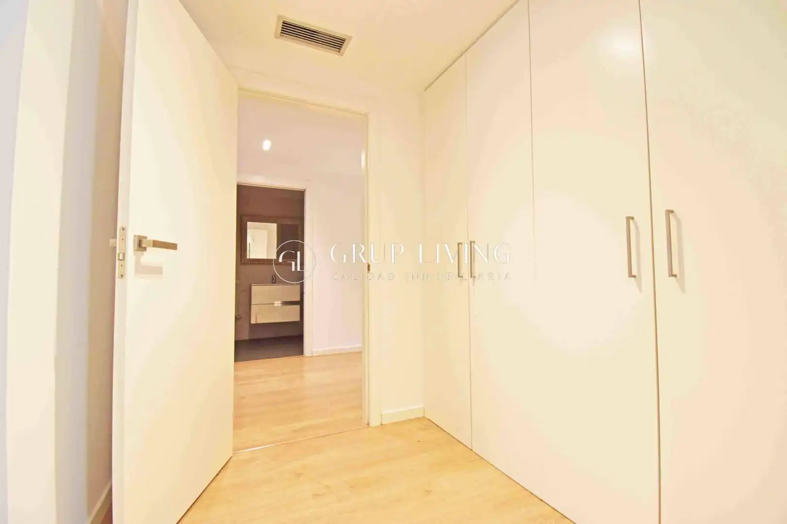 Habitación de Piso en venta en Sitges con Aire acondicionado, Calefacción y Jardín privado