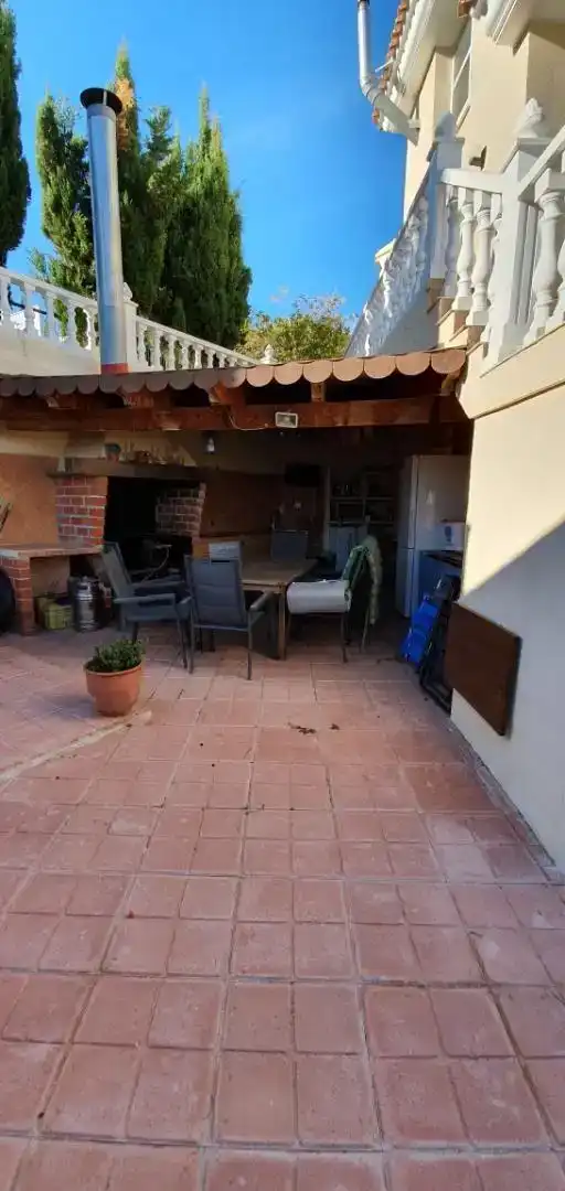 Terrassa de Casa o xalet en venda en Pueblo - Urbanizaciones