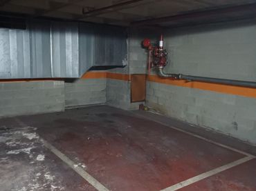 Einzelparkplatz mit Aufzug zum Verkauf in Avinguda de Madrid