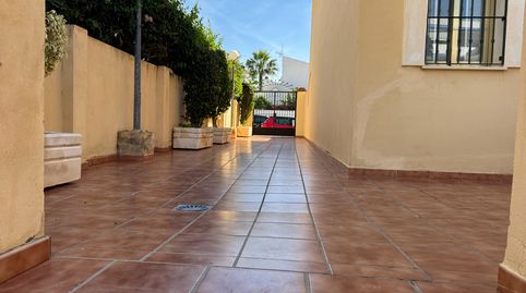 Foto 4 de Piso de alquiler en Avenida del Arroyo, Solymar, Benalmádena
