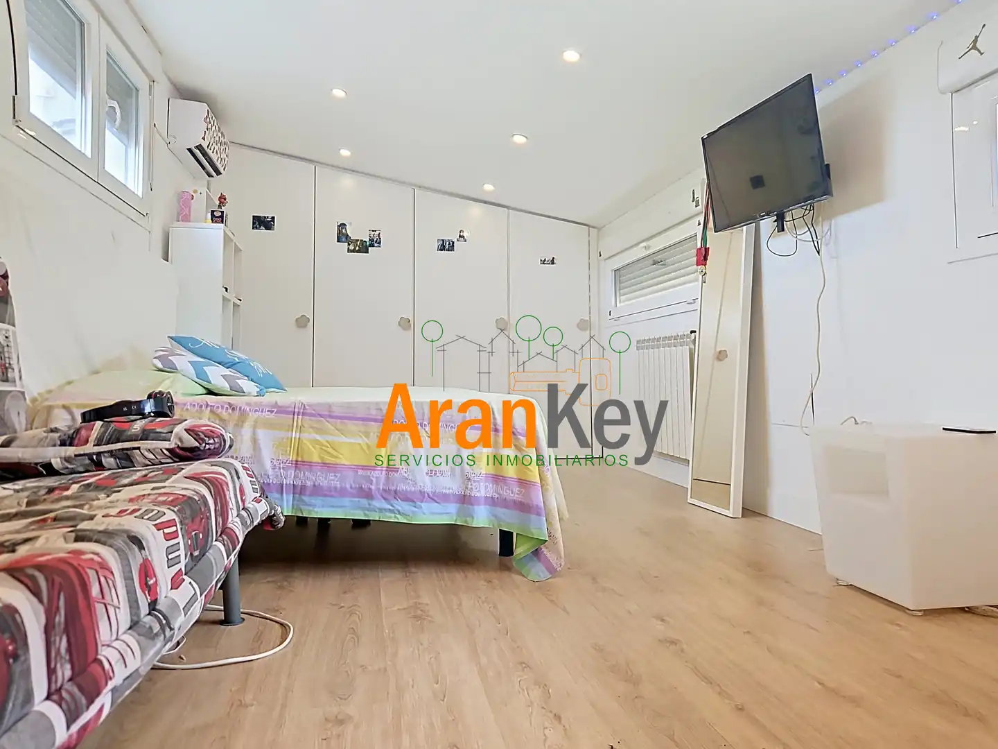 Houses for sale in Colmenar de Oreja  with Air Conditioner, Heating and Private garden