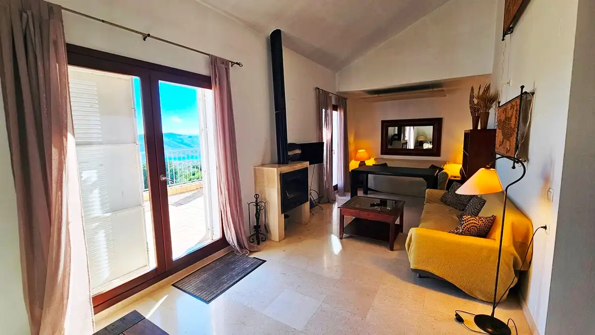 Sala de estar de Casa o chalet en venta en Zufre con Calefacción, Terraza y Trastero