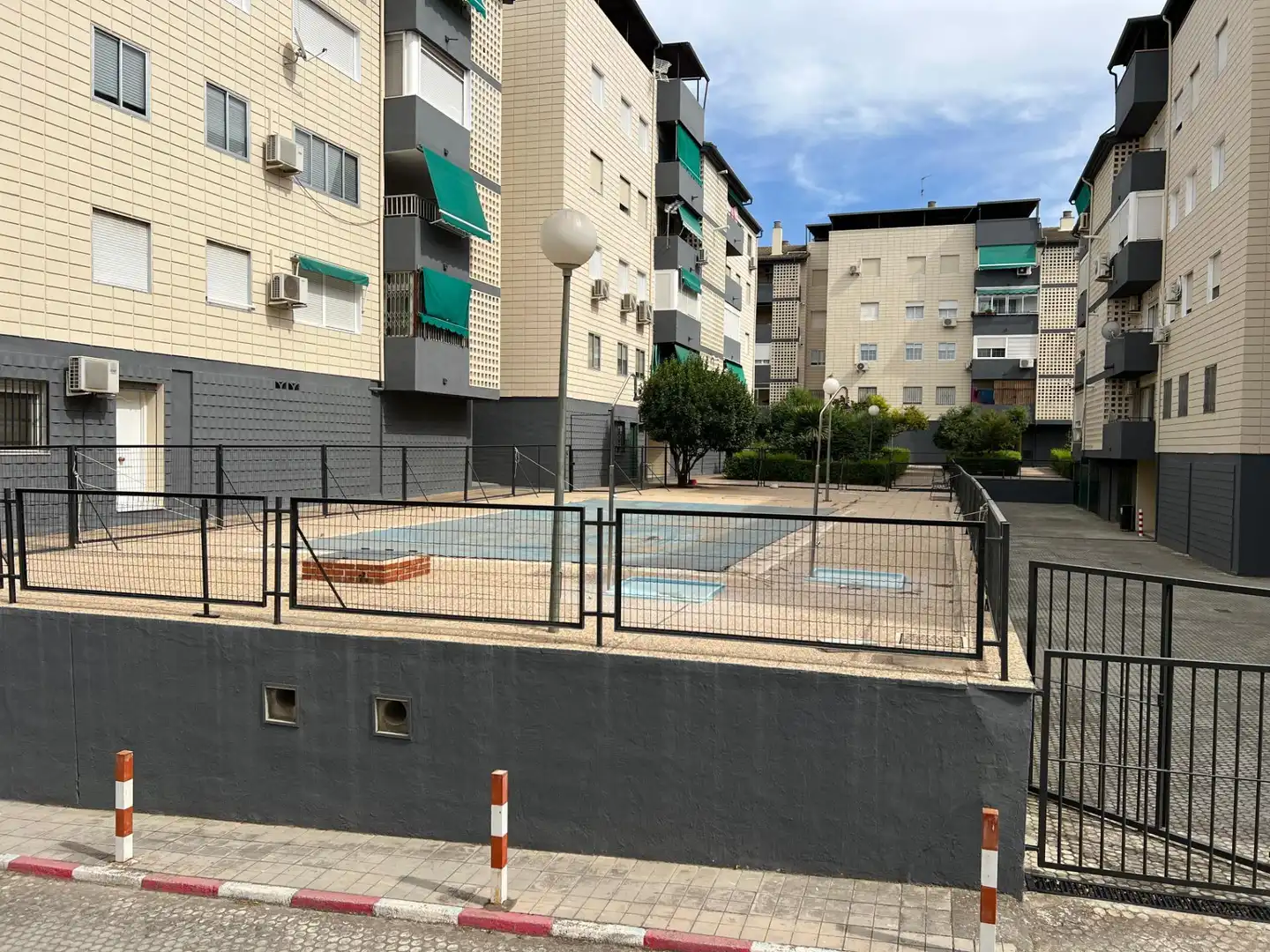 Swimming pool of Commercial properties for sale in Maracena  with Air Conditioner and Furnished