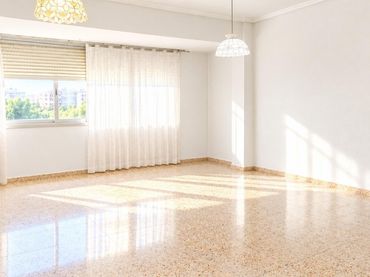 Flat with lift for sale in Patraix