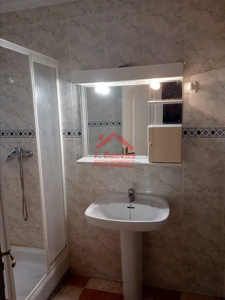 Bany de Apartament en venda en Vélez-Málaga amb Terrassa, Traster i Forn