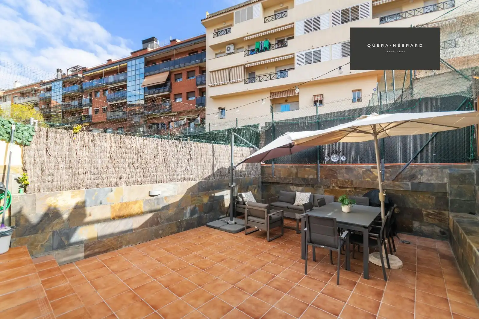 Terraza de Casa adosada en venta en Rubí con Aire acondicionado, Calefacción y Parquet