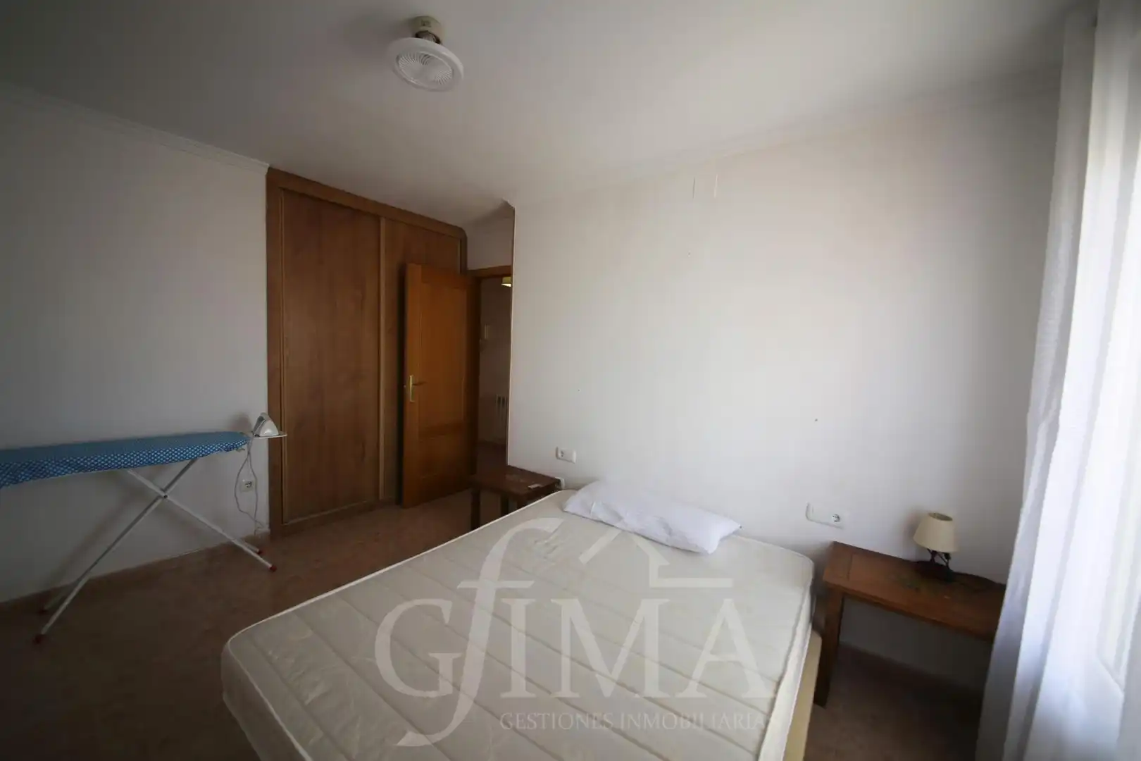 Habitación de Ático en venta en Tomelloso con Aire acondicionado, Calefacción y Balcón