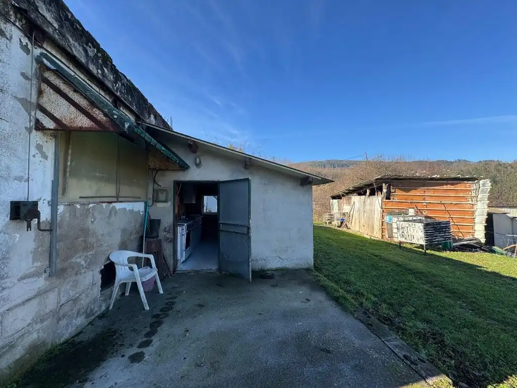 Residential zum Verkauf in Los Corrales de Buelna 