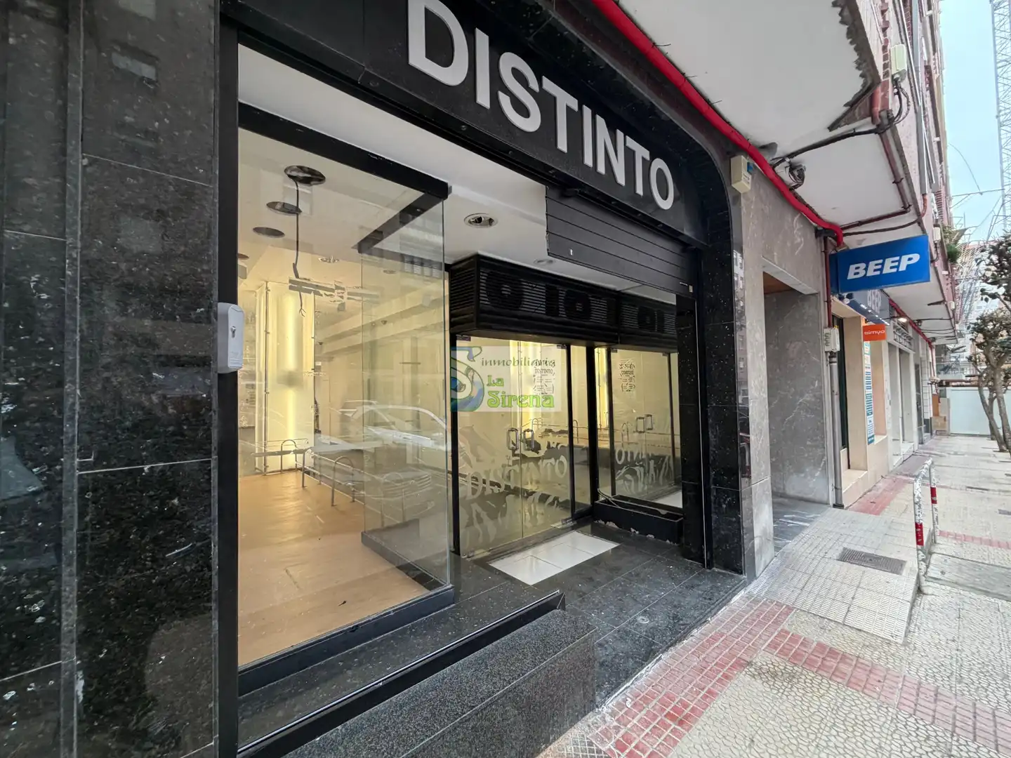 Gewerbefläche zur Miete in Calle Eladio Laredo 2, imagen 4