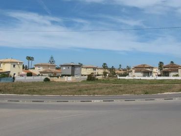 Wohnbaugrundstück zum Verkauf in CV-723 11