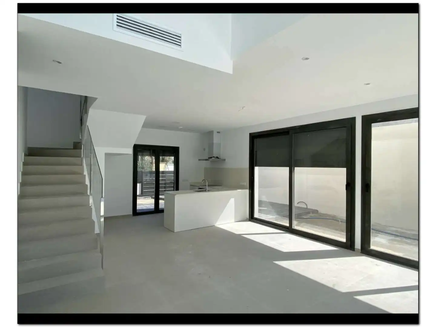 Casa con terraza en venta en REQUESENS, imagen 4