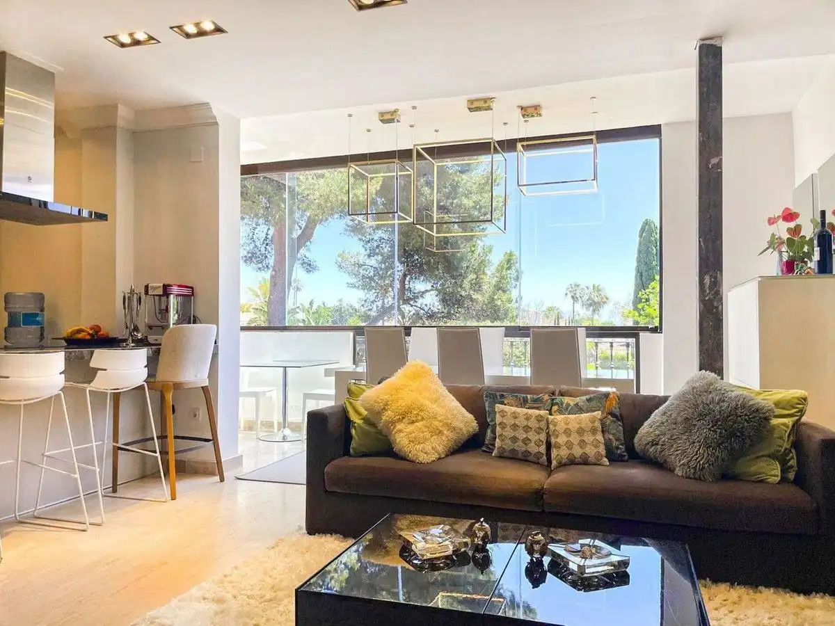 Apartamento de alquiler en Paraiso - Barronal