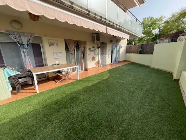 Terraza de Planta baja en venta en La Ràpita con Terraza, Trastero y Balcón