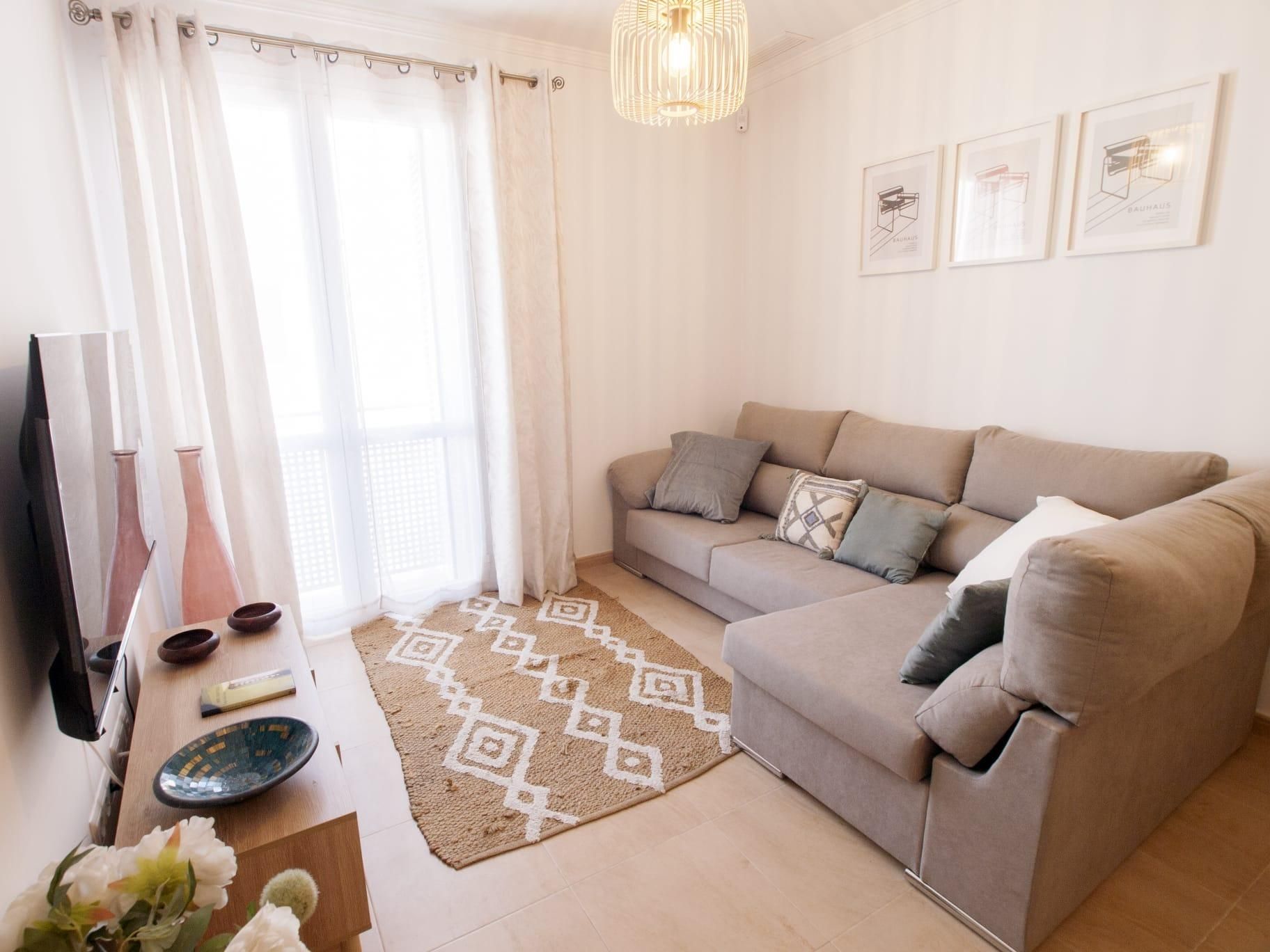 Sala de estar de Piso de alquiler en Chiclana de la Frontera con Aire acondicionado, Amueblado y Balcón