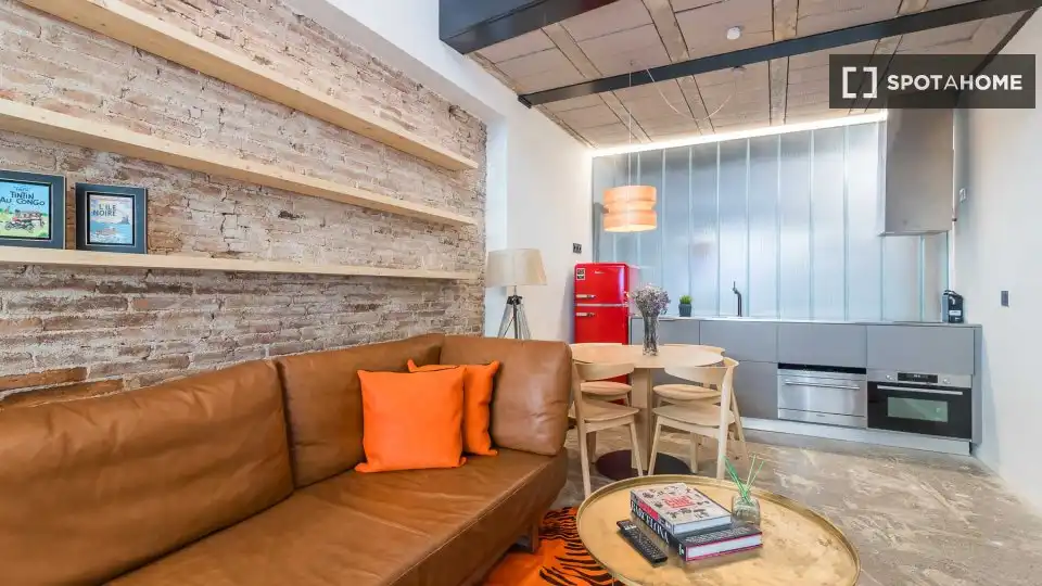 Habitació a Sant Gervasi- Galvany