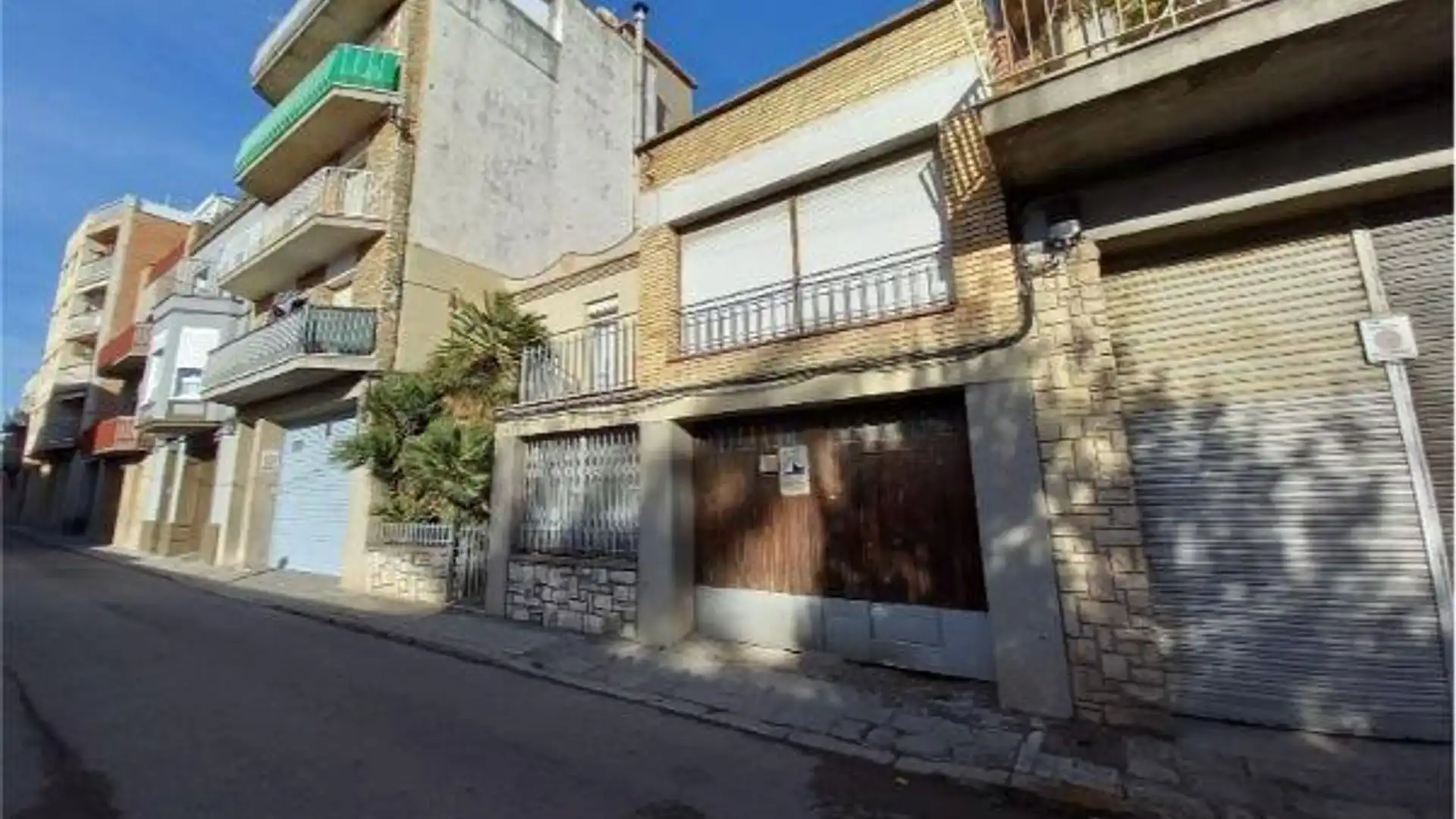 Exterior view of Houses for sale in Igualada
