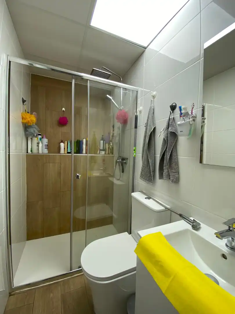 Bathroom of Flat for sale in Burjassot  with Terrace and Balcony