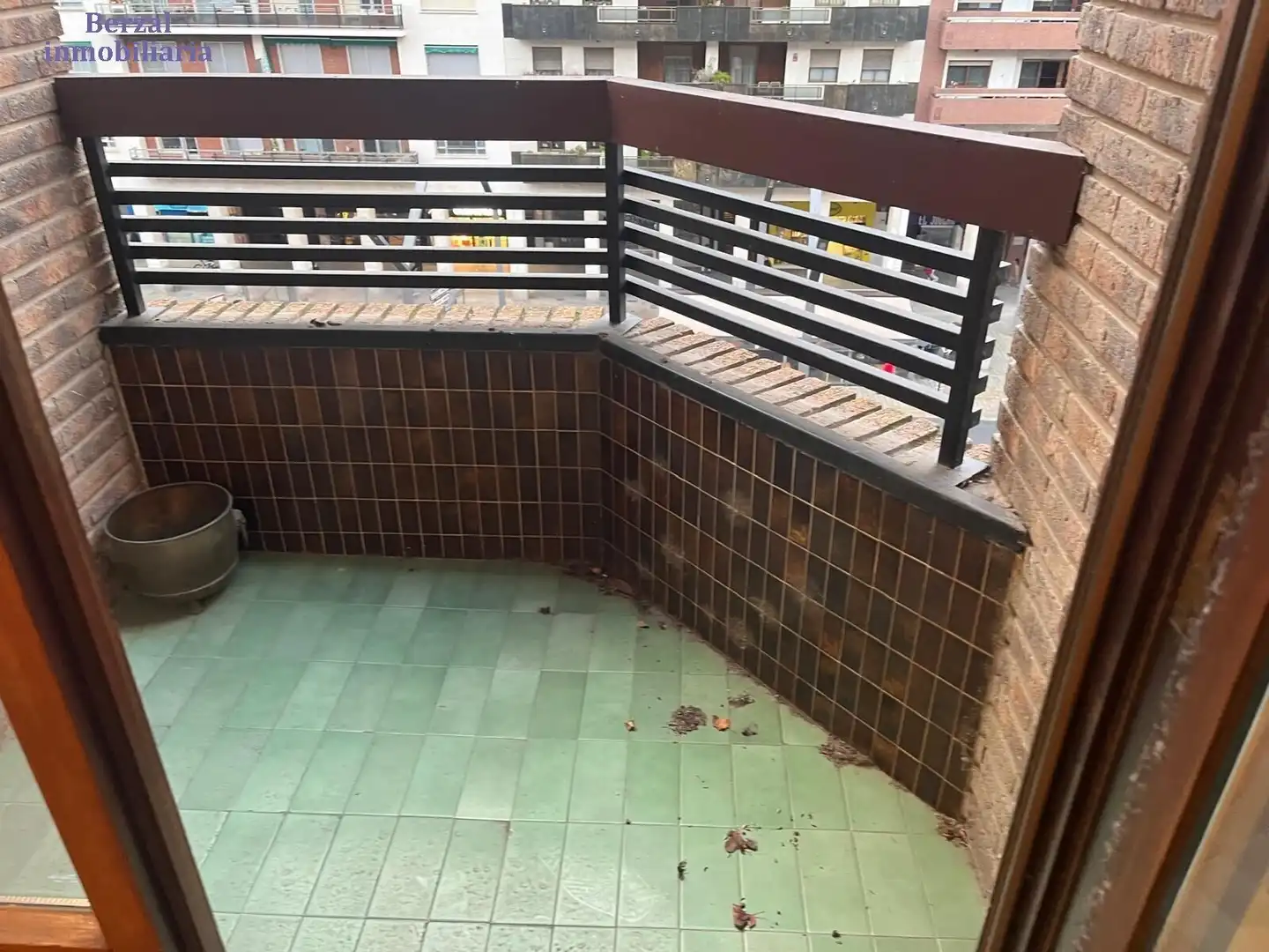 Balcony of Flat for rent in  Logroño  with Heating, Terrace and Storage room