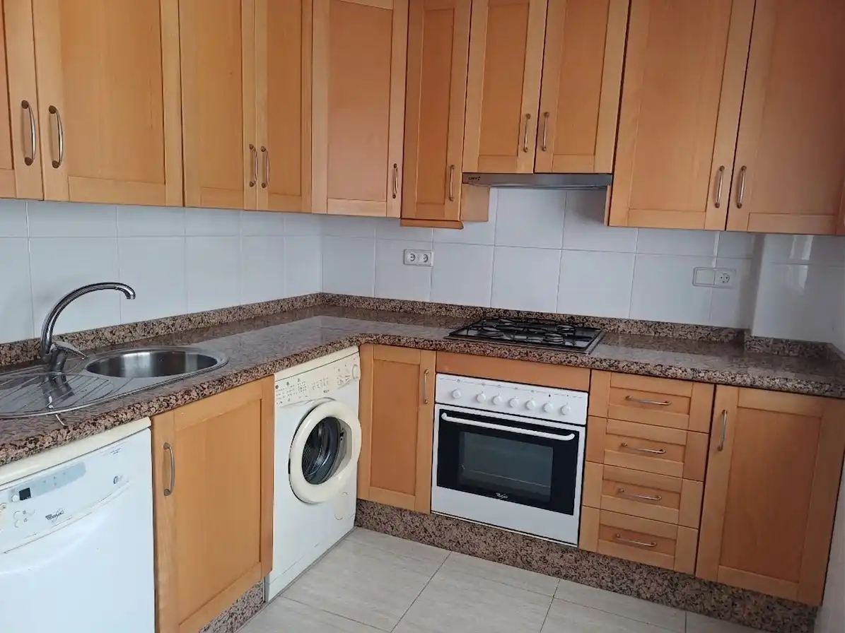 Cocina de Piso de alquiler en Santa Pola con Aire acondicionado, Terraza y Amueblado