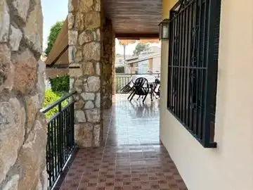Villa con giardino in affitto a penedes 28, imagen 4