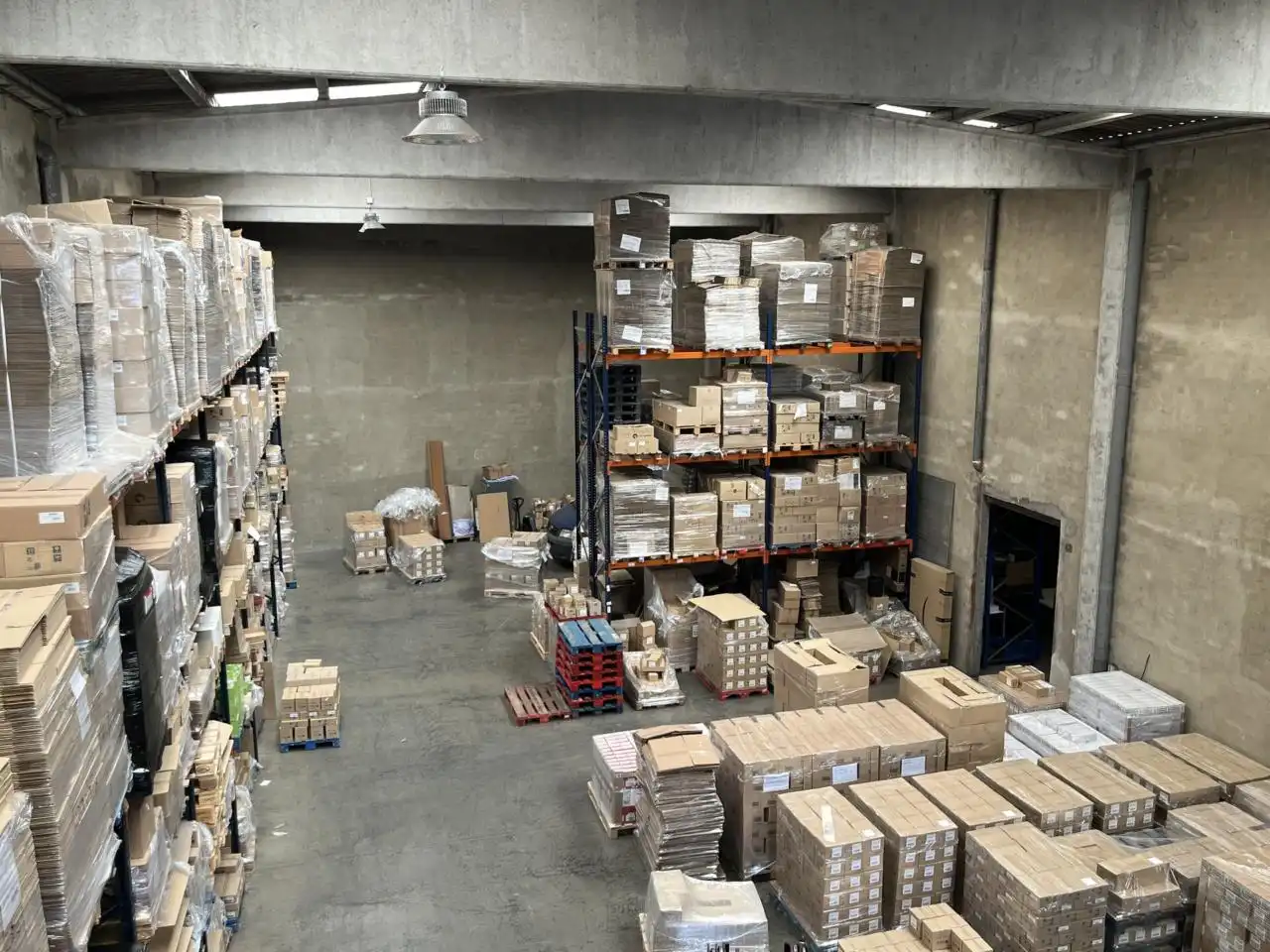 Nave industrial en venta en Carrer Marie Curie, Sant Esteve Sesrovires