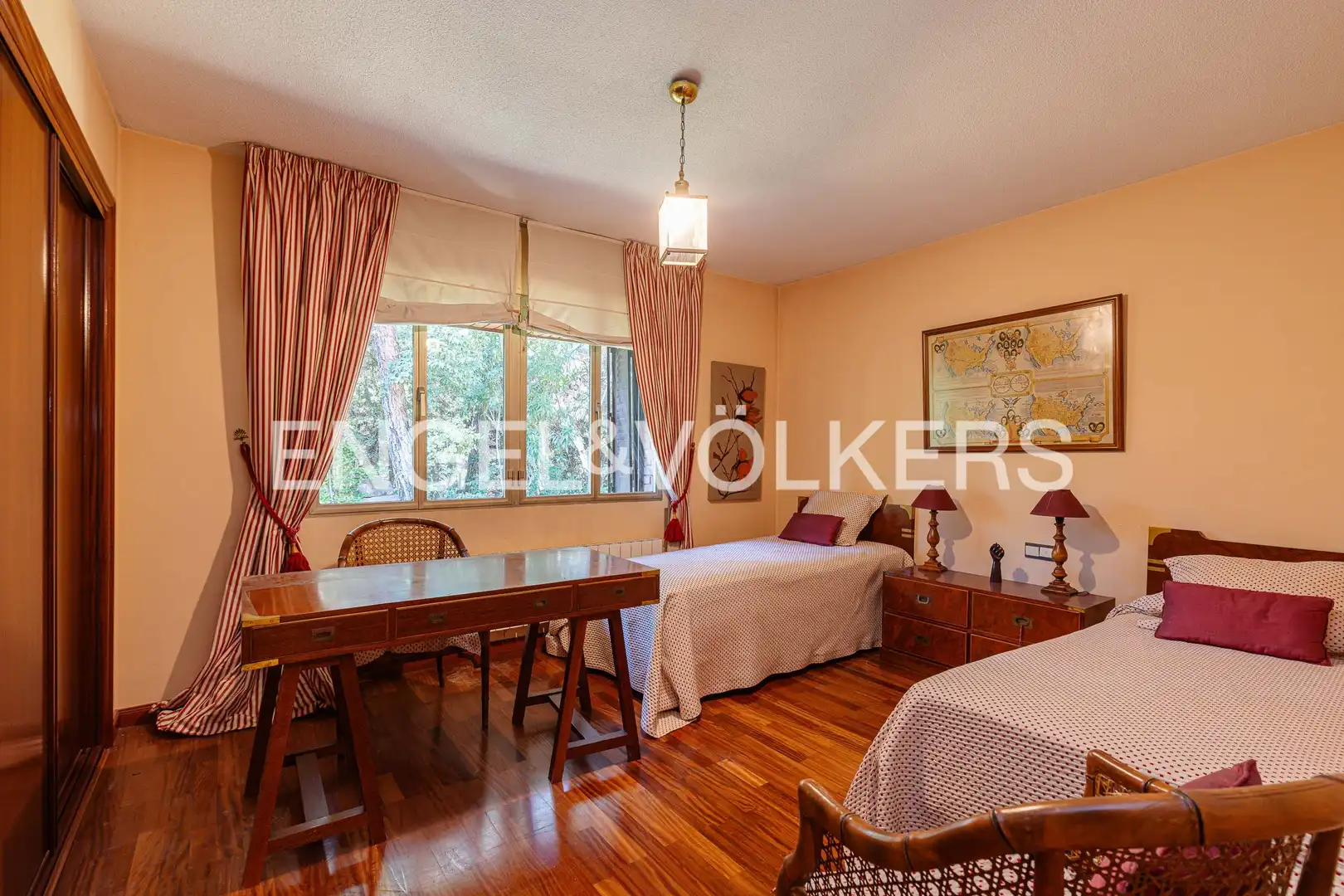 Bedroom of Houses for sale in Zona Carretera del Plantío