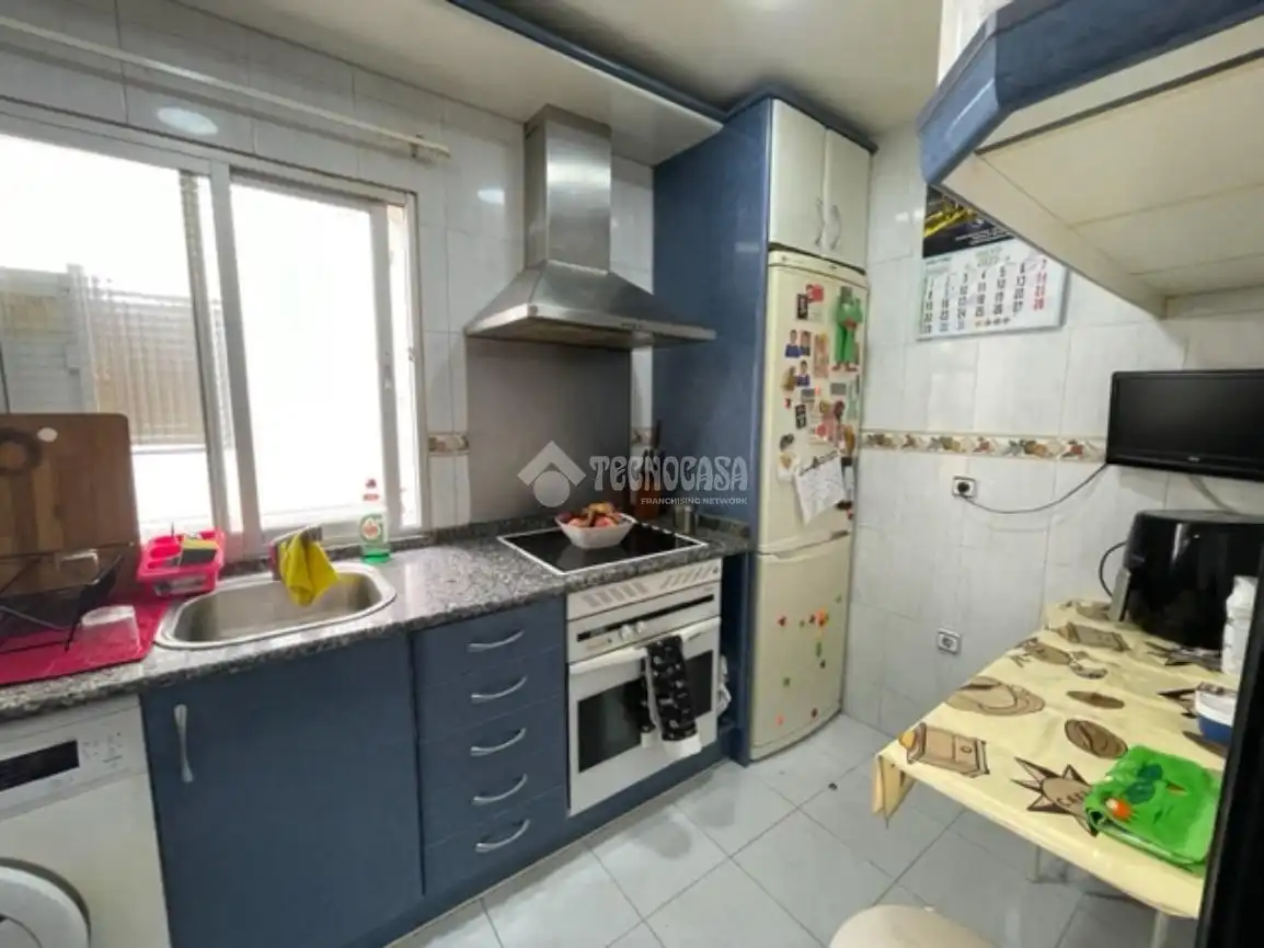 Cocina de Piso en venta en Madrid con Calefacción y Parquet