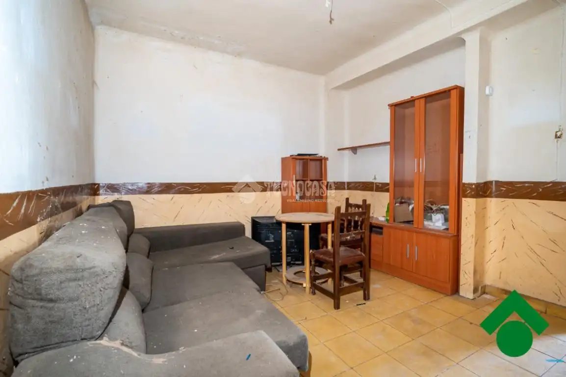Wohnzimmer von Einfamilien-Reihenhaus zum Verkauf in Santa Fe