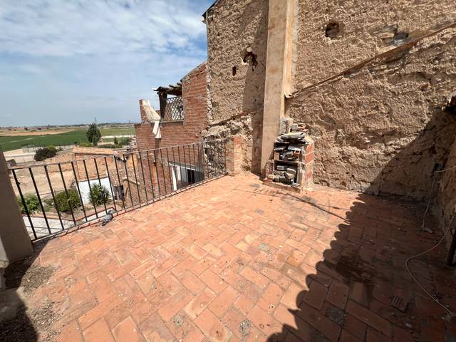 Casa-chalet en Venta en Avinguda Catalunya en Castellserà