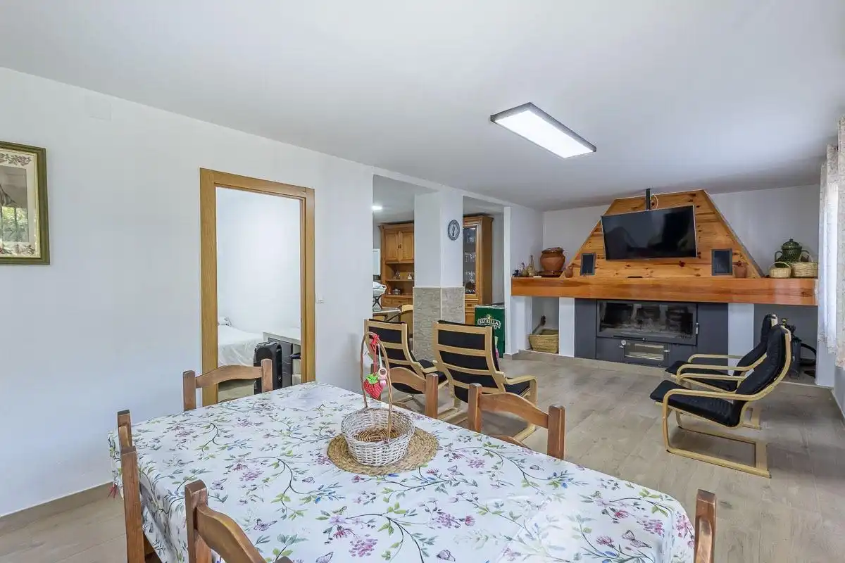 Houses for sale in Los Guájares  with Air Conditioner, Private garden and Swimming Pool