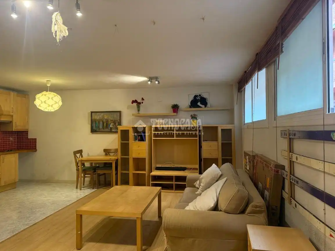 Sala de estar de Local en venta en Sant Joan Despí con Aire acondicionado y Terraza