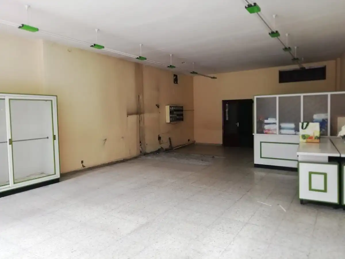 Local comercial en venda a Calle GENERAL VIVES, imagen 8